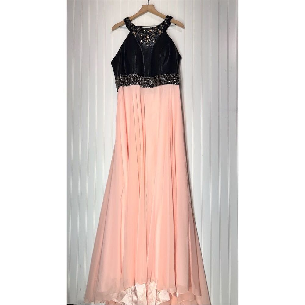 Mac Duggal Black & Blush High-Slit Halter Maxi Dress - Picture 2 of 12